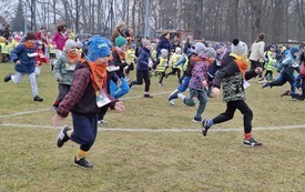 Galeria aktualności Fotorelacja - Bieg Kolorowych Skarpetek 83