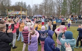 Galeria aktualności Fotorelacja - Bieg Kolorowych Skarpetek 102