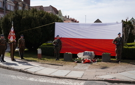 Galeria aktualności Pamięć o Ofiarach Katastrofy Smoleńskiej - Hołd dla generała Stanisława "Nałęcz" Komornickiego 4