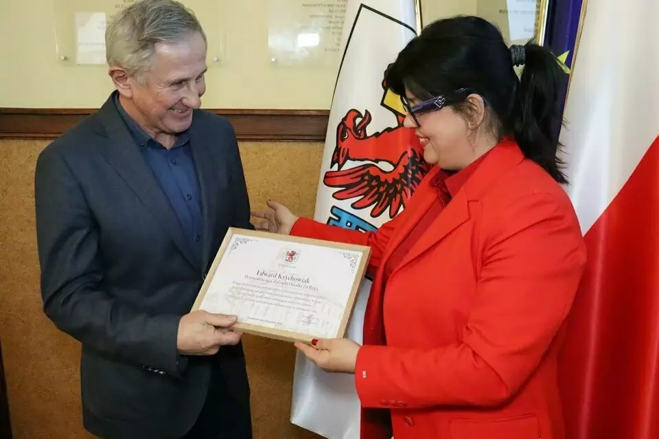 Zdjęcie do Burmistrz Trzebiatowa podziękowała ustępującym Sołtysom i&nbsp;Przewodniczącym Rad Osiedli