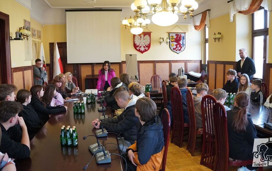 Konsultacje społeczne w sprawie rewitalizacji Domu Kultury w Trzebiatowie