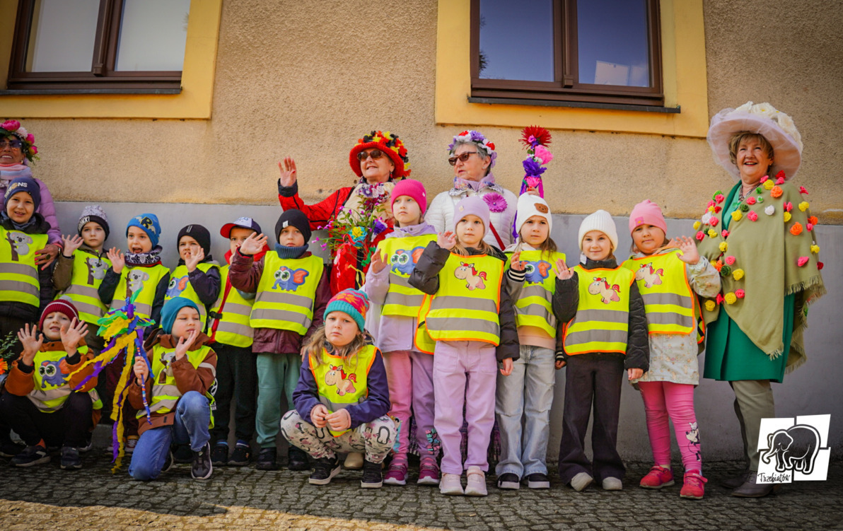 Zdjęcie do Międzypokoleniowe Święto Wiosny w Trzebiatowie!