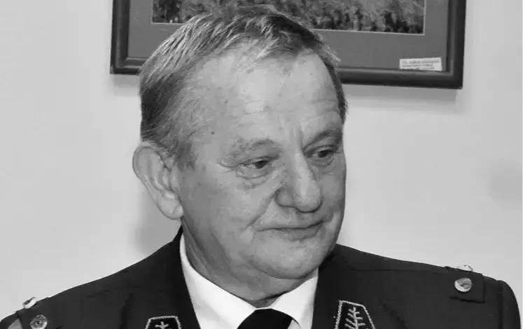 Zdjęcie do CZEŚĆ JEGO PAMIĘCI ...